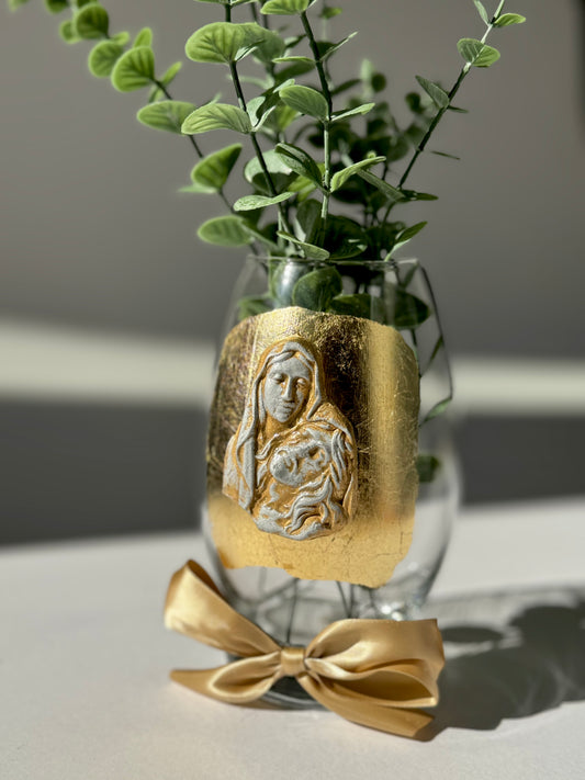 Mary and Jesus Vase