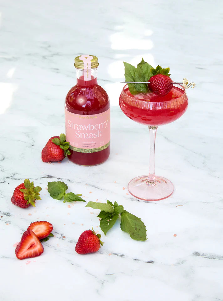 Strawberry Smash Crafted Cocktail Mixer 16 oz
