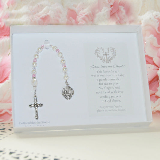 Jesus Loves Me Chaplet in Pink