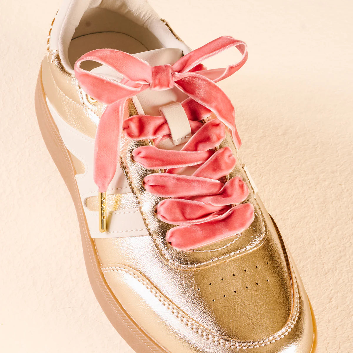 Velvet Step It Up Shoelaces- 2 Colors