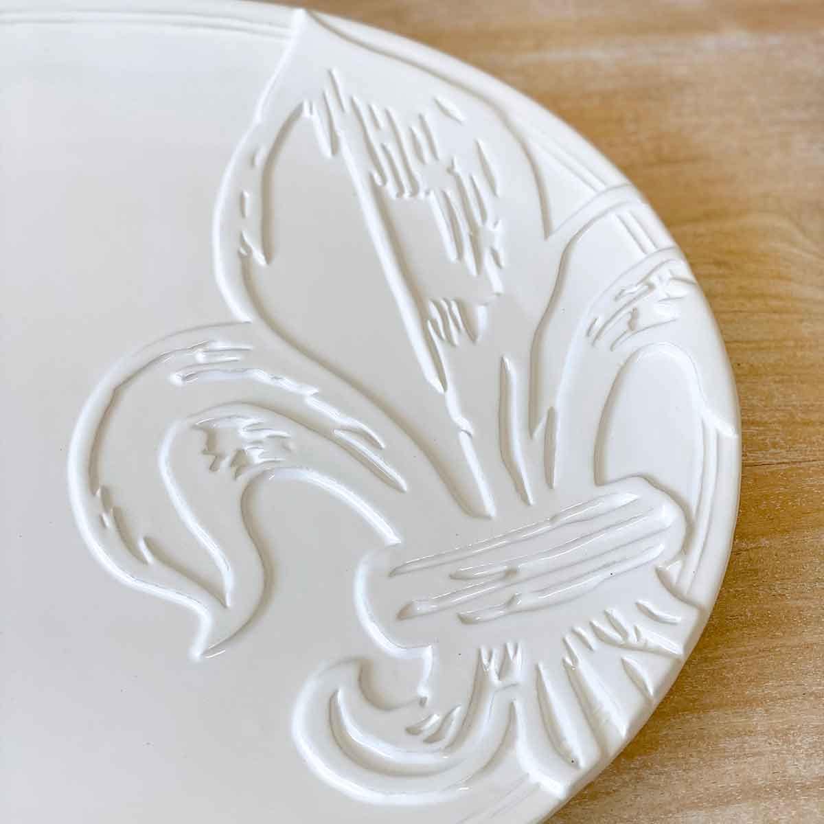 Tuscan Fleur Embossed Platter