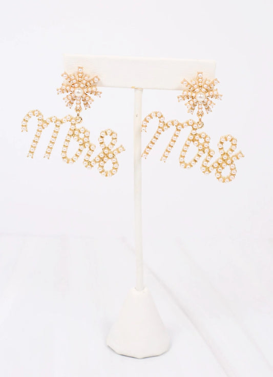 Mrs Pearl Earrings