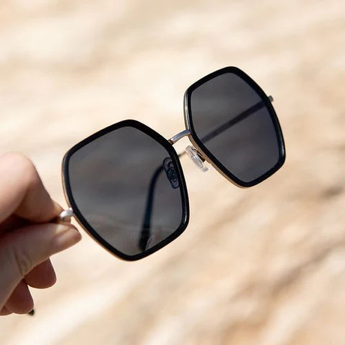 The Addyson Sunglasses - Black