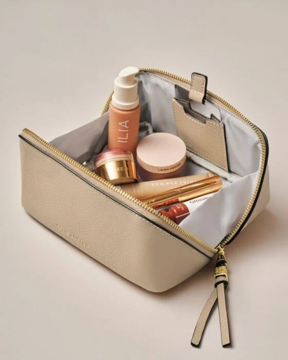 Fold-Out Mirror Makeup Bag